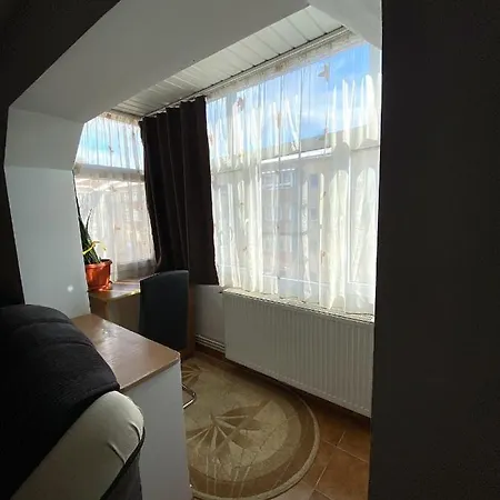 גורה הומורולווי Apartament Jojo מראה חיצוני תמונה